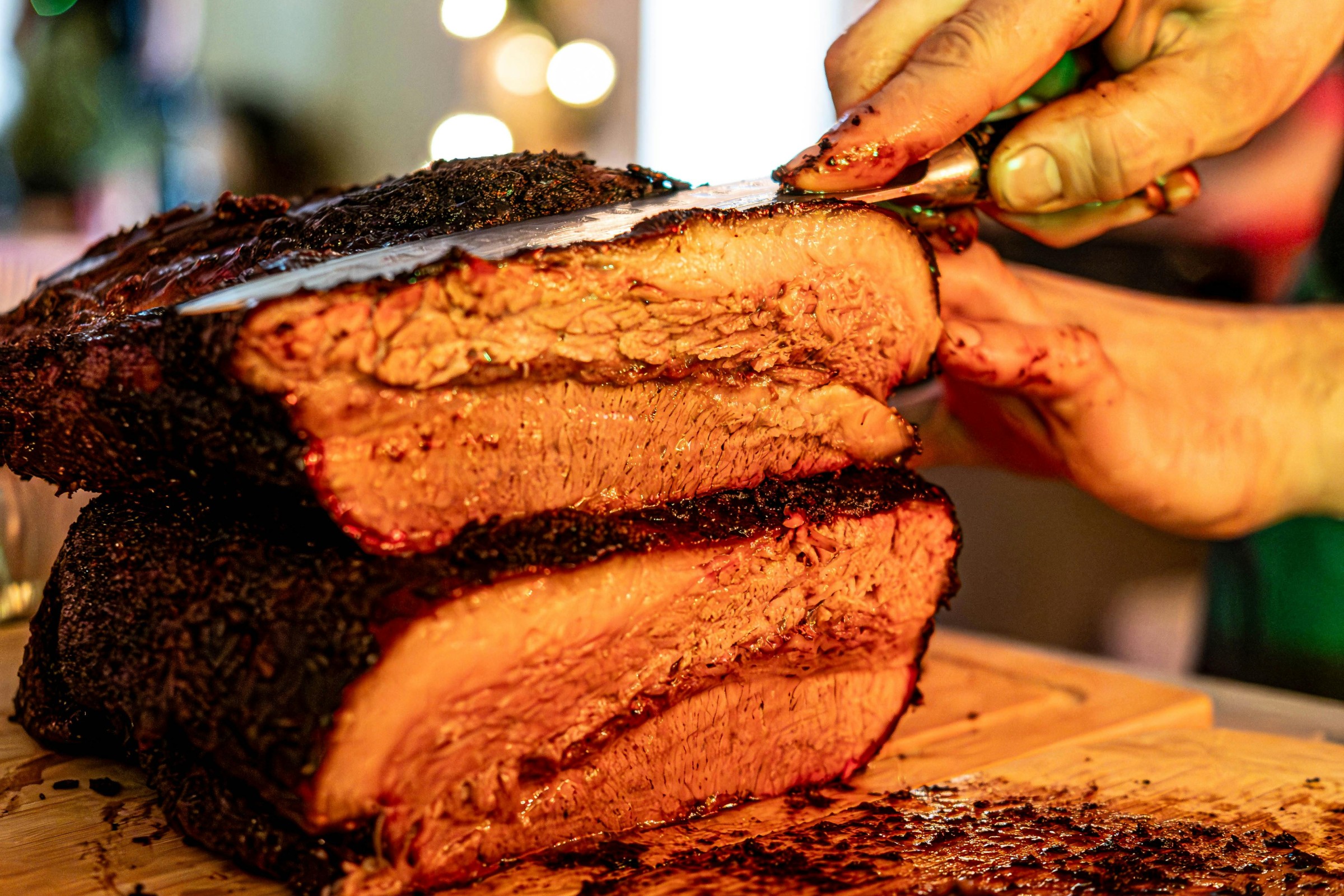 Jak piec gęsie udka, aby były soczyste? Jak dobrać temperaturę?